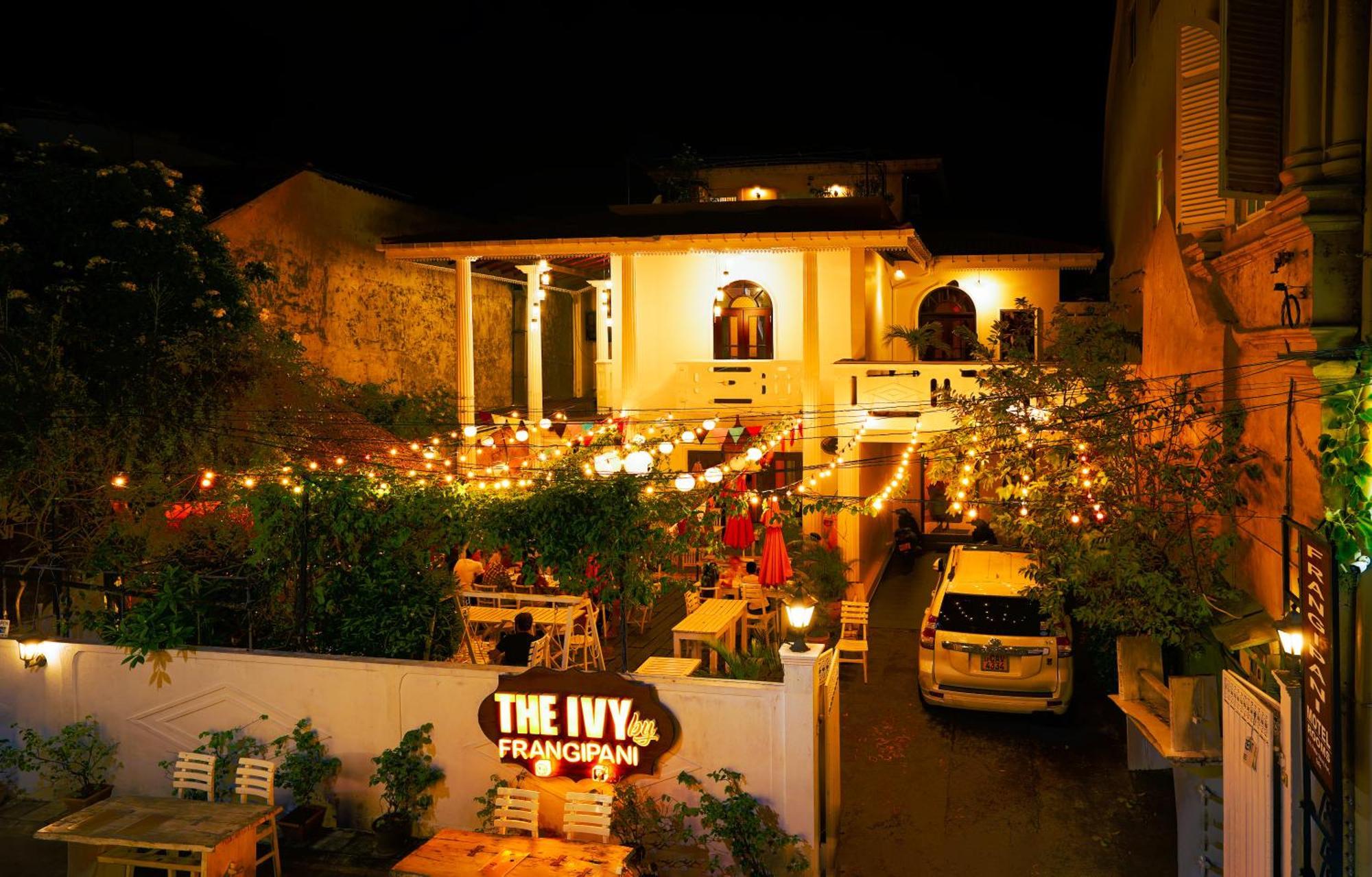 Frangipani Motel Galle Exterior foto
